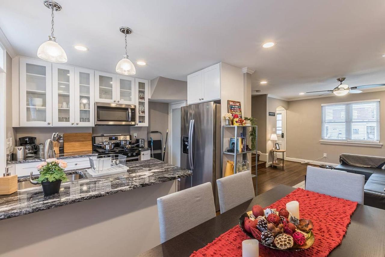 Beautiful 3Br 2Ba House With Cozy Backyard By Cozysuites Alexandria Eksteriør bilde