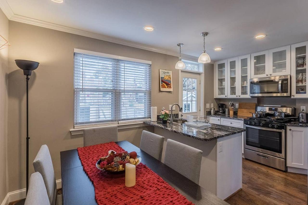 Beautiful 3Br 2Ba House With Cozy Backyard By Cozysuites Alexandria Eksteriør bilde